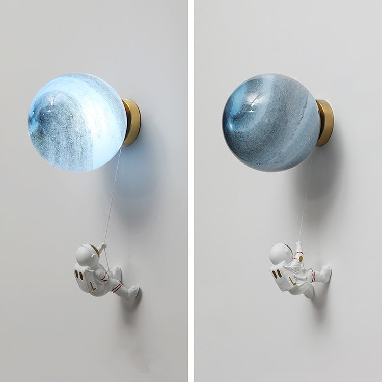 Luminária de Parede Arandela Astronauta & Lua 3D Decoração