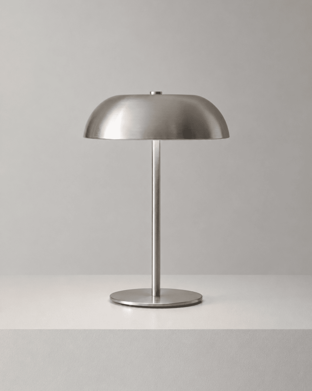 Luminária de Mesa Chromé Sem Fio