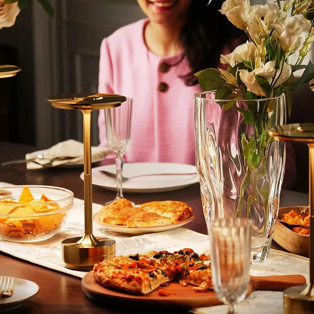 Luminária de Mesa Recarregável Aurora Inox