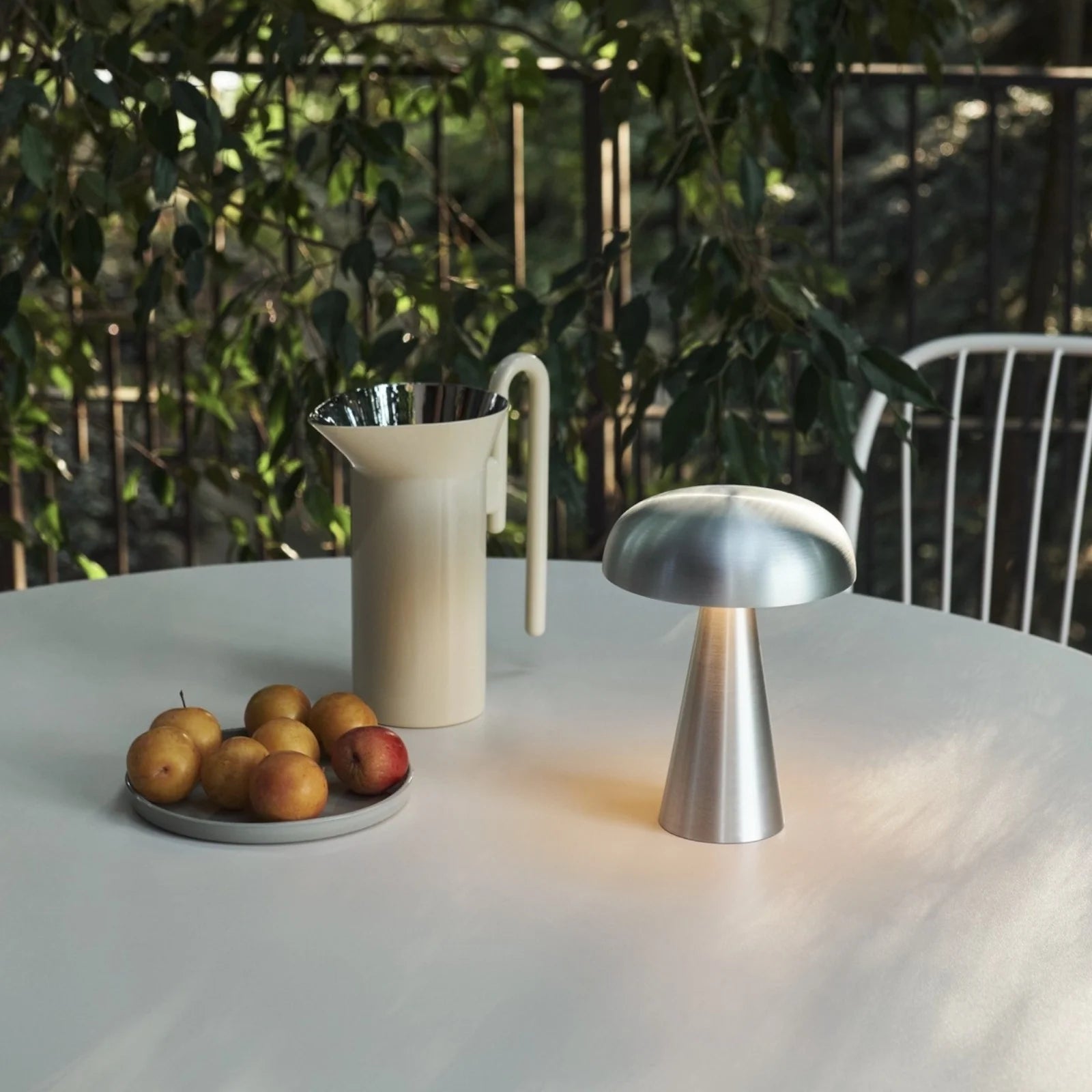 Luminária de Mesa Cogumelo Recarregável Vexpera Inox