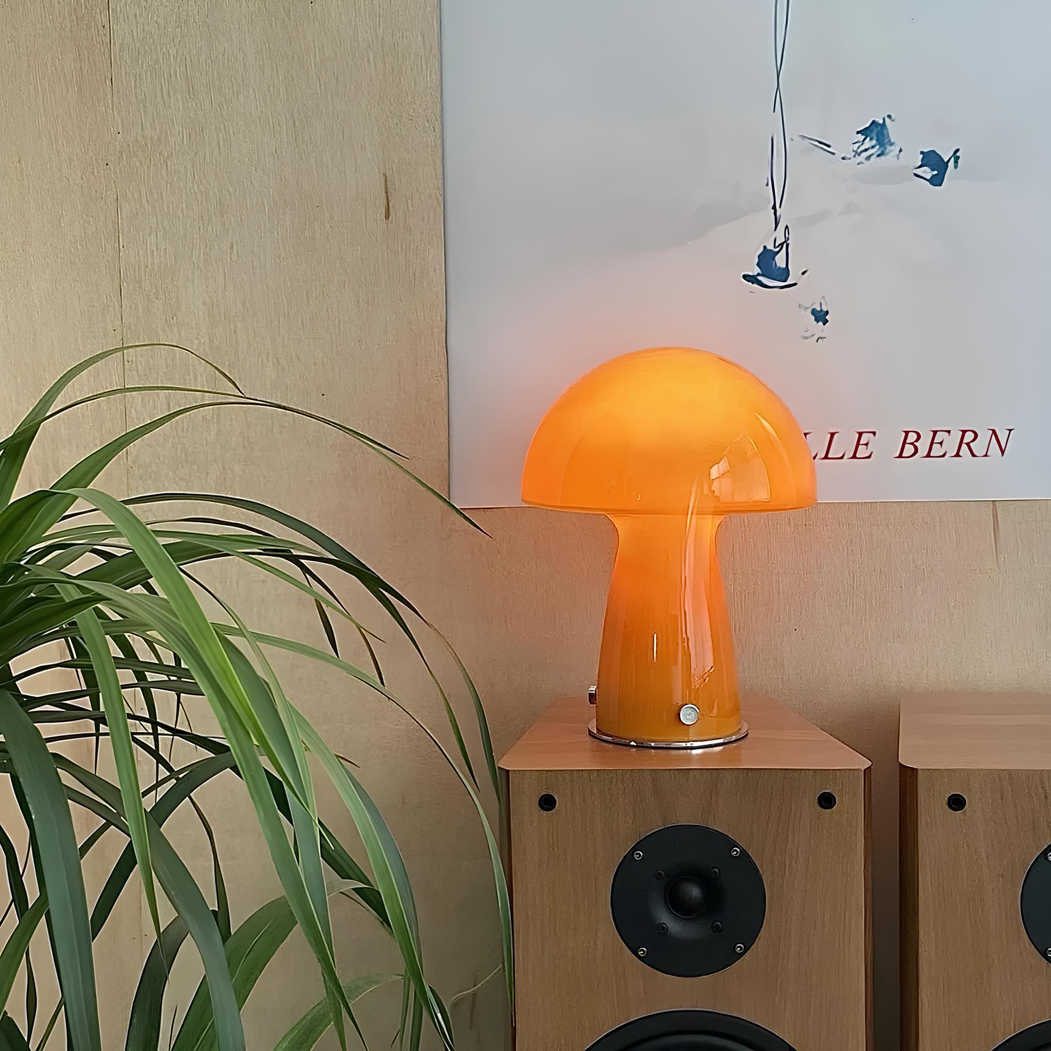 Luminária Cogumelo Alasy Retrô 70s