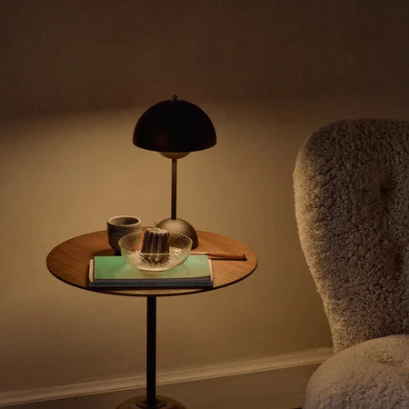 Luminária de Mesa Cogumelo Retrô Recarregável MushRoom