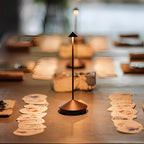 Luminária de Mesa Estilo Pina